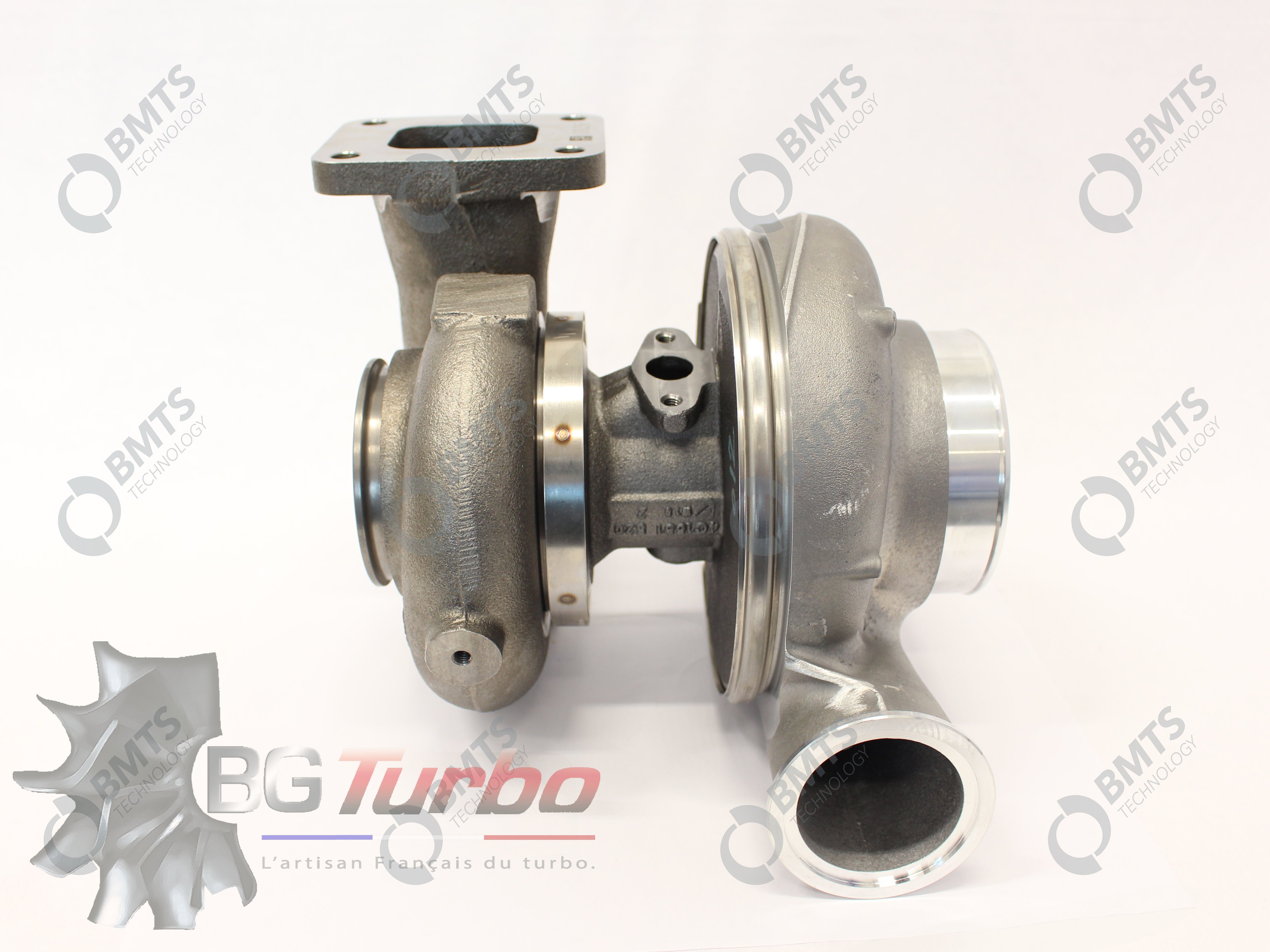 TURBO - NEUF ORIGINE - PL - AGCO Challenger: MT645E, MT655E, MT665E, MT675E, MT685E, MT845E, MT855E, MT865E, MT875E, MT955E, MT965E, MT975EFENDT: 8380P, 8410P, 1149 MT, 1154 MT, 1159 MT, 1165 MTJCB: TG8300B, TG8300C, TG8400B, TG8400CMassey Ferguson: MF 8737 S, MF 8727, MF 8730, MF 8732, MF 8735, MF 7360 (09/14 - 08/17), MF 7360 PL (09/14 - 08/17), MF 7360 PLI (03/15 - 08/17), MF 7370 (03/15 - 08/17), MF 7370 PL (09/14 - 08/17), MF 7382 (04/15 - 03/17), MF 7380 (04/17 - 07/18), MF 7382 (04/17 - 07/18), MF 7380, MF 7380 AL, MF 7382Valtra: S294, S374 - 40008615
